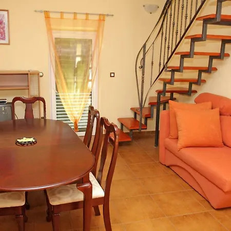 Paula Apartman Makarska