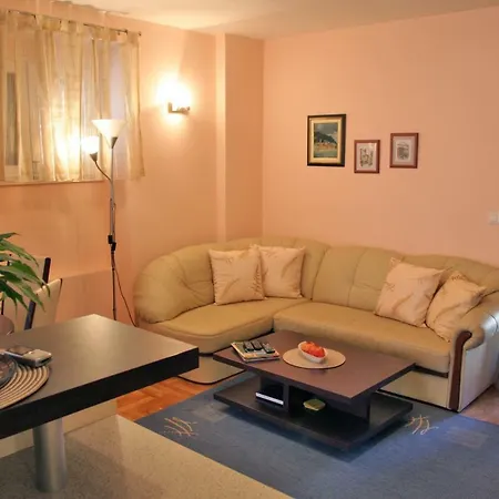 Paula Apartment