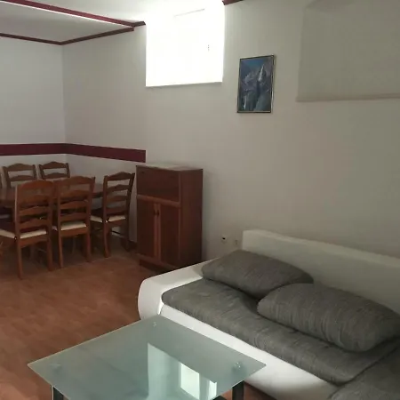 Paula * מאקרסקה