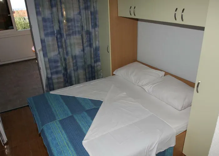 Paula * Макарська